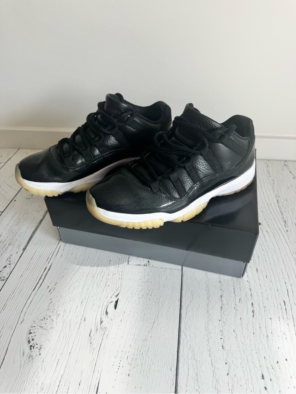 Men’s - Air Jordan Retro 11 Low